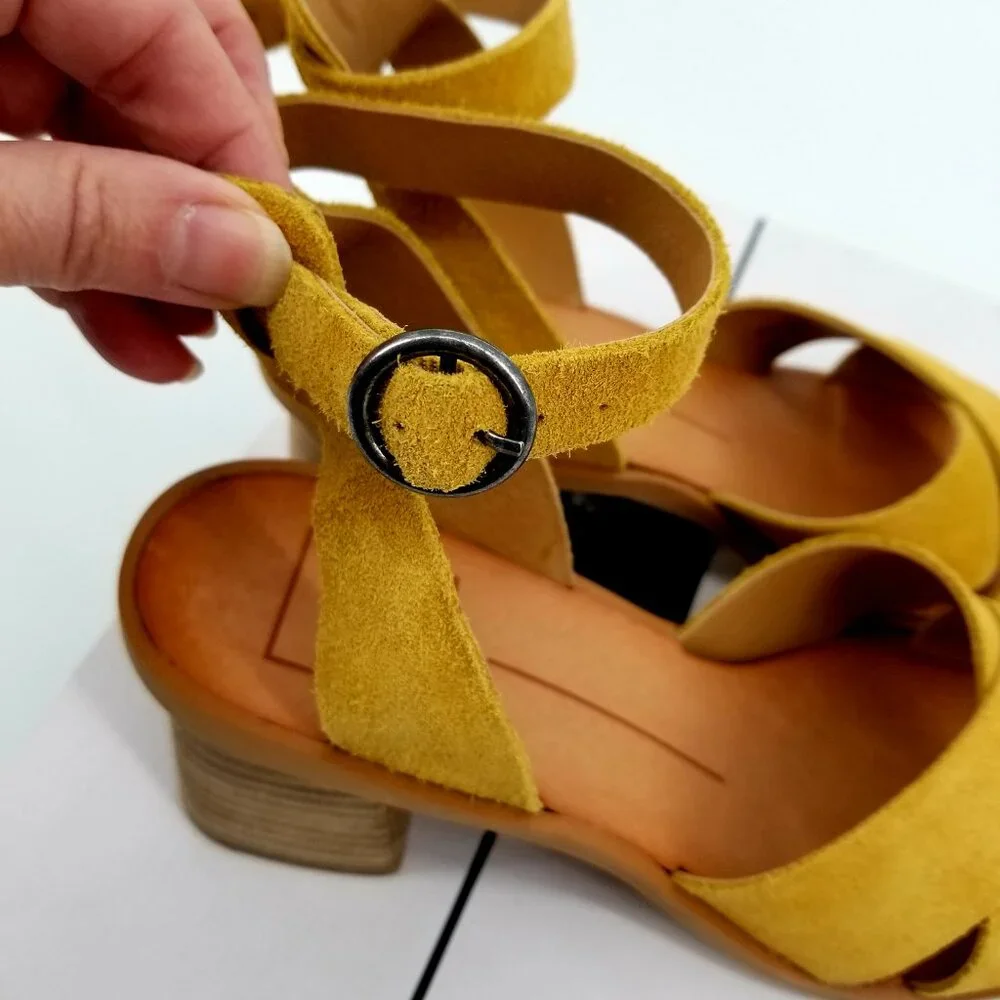 Dolce Vita Honey Suede Block Heel Sandals w/ Ankle Strap - Buttery Soft Sz. 6.5 - Picture 7 of 12